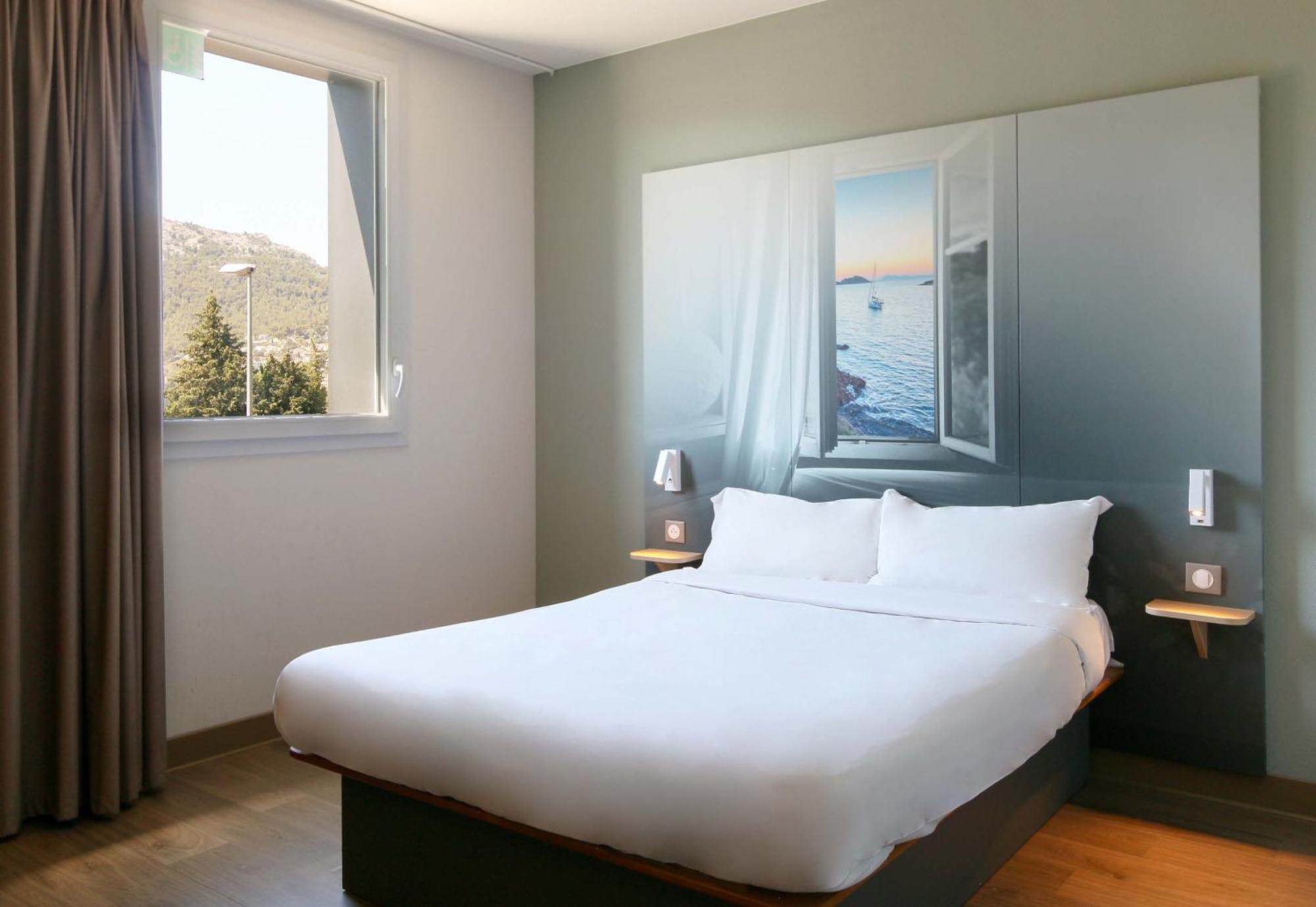 B&B Hotel Marseille La Valentine St Menet Buitenkant foto