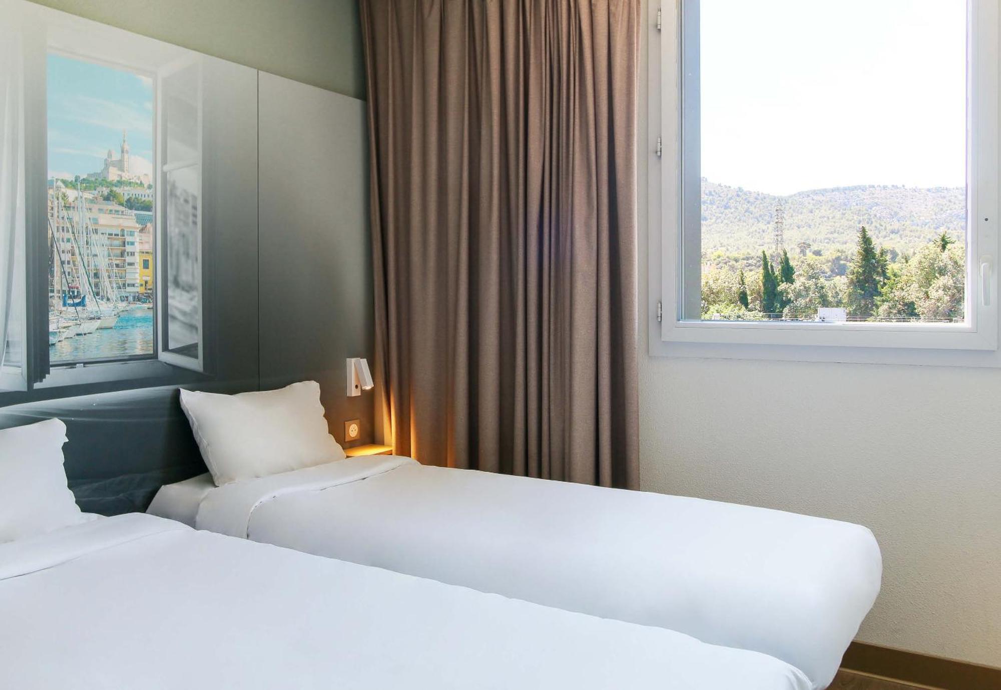 B&B Hotel Marseille La Valentine St Menet Buitenkant foto
