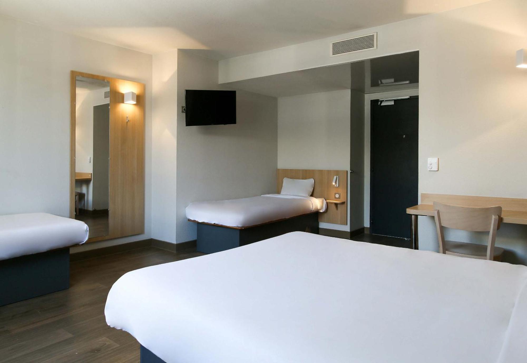 B&B Hotel Marseille La Valentine St Menet Buitenkant foto
