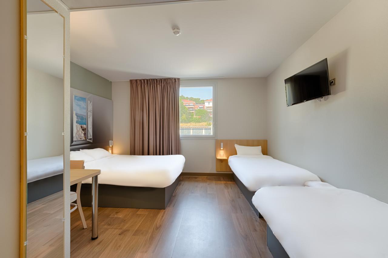 B&B Hotel Marseille La Valentine St Menet Buitenkant foto